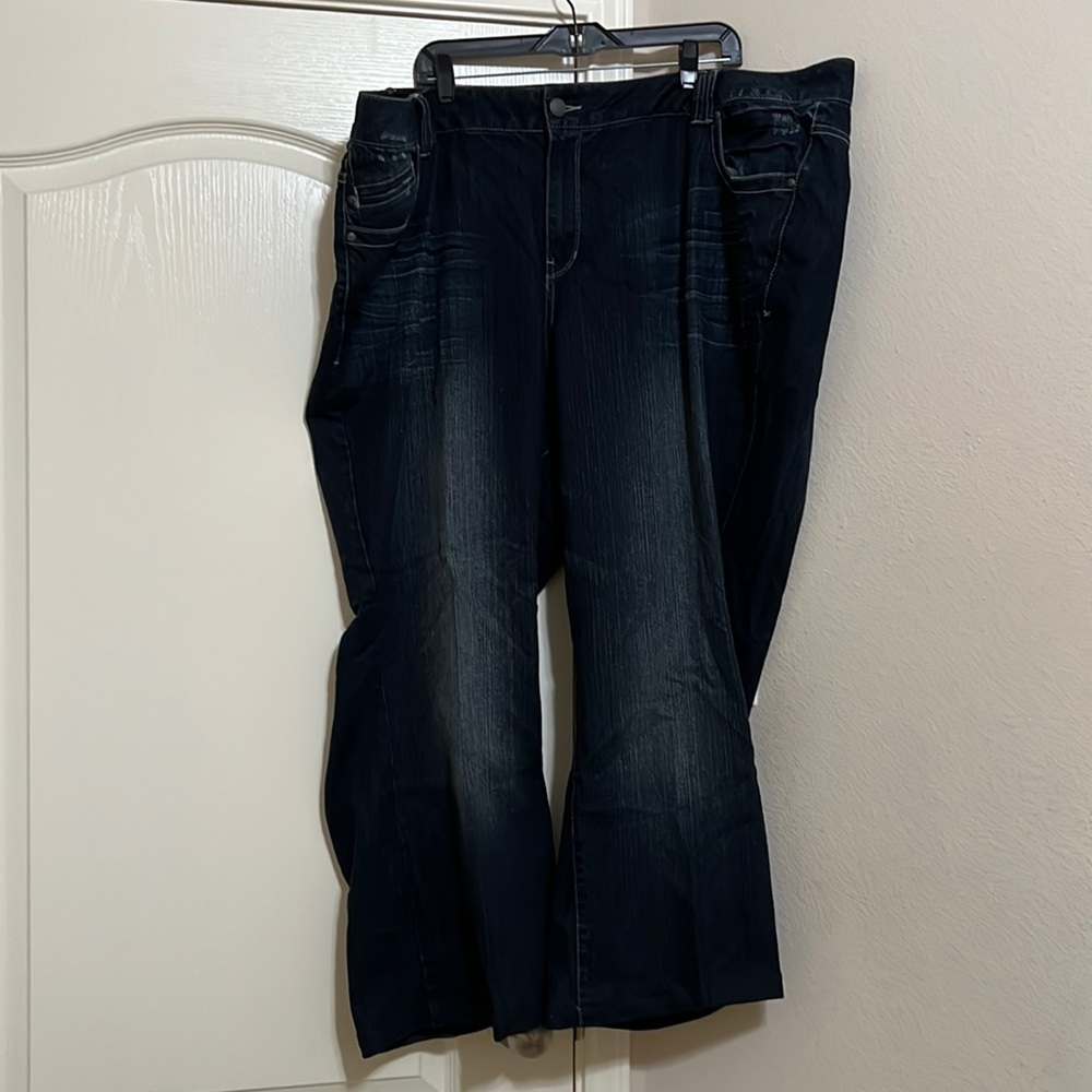 Lane Bryant Lightly Flared Jeans. Size 28